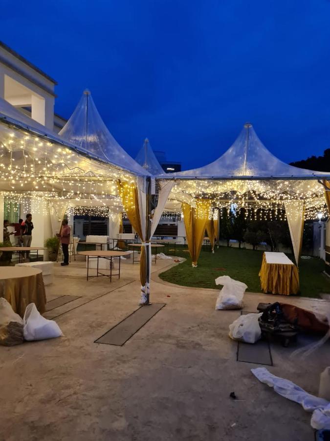 6, Persiaran Tanjung Bunga 3 Villa Batu Feringgi Ngoại thất bức ảnh