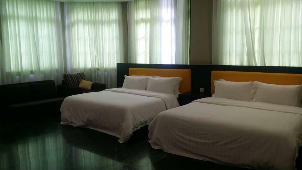 6, Persiaran Tanjung Bunga 3 Villa Batu Feringgi Ngoại thất bức ảnh