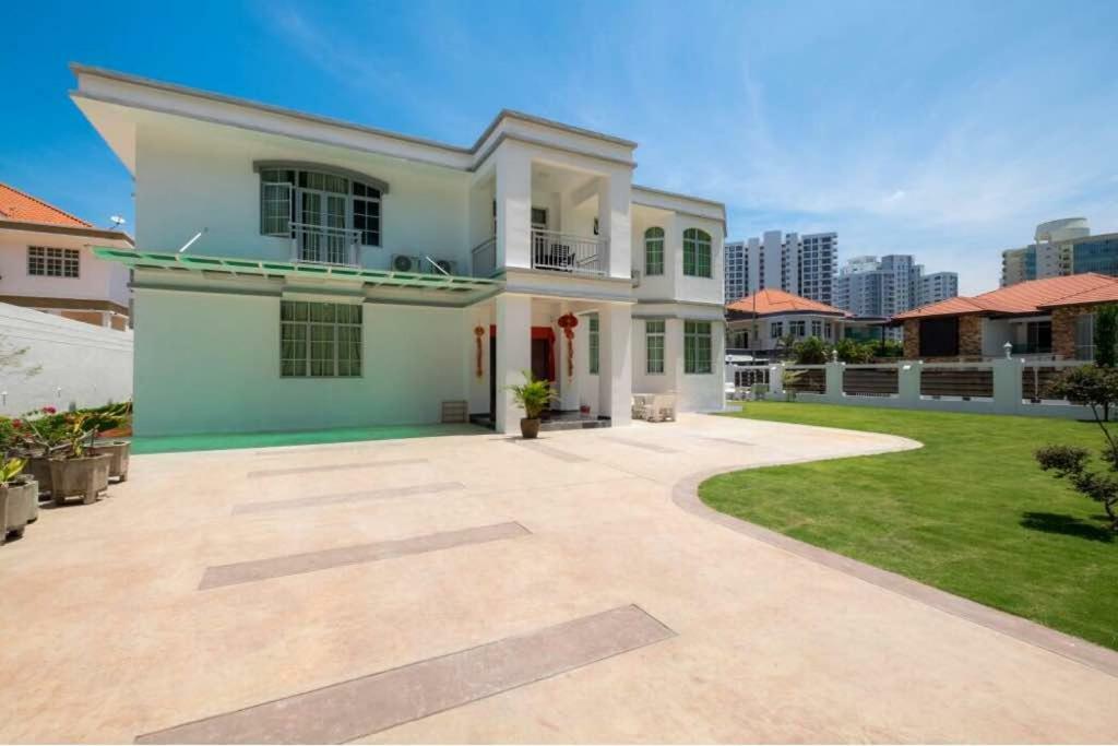 6, Persiaran Tanjung Bunga 3 Villa Batu Feringgi Ngoại thất bức ảnh