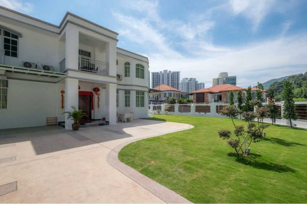6, Persiaran Tanjung Bunga 3 Villa Batu Feringgi Ngoại thất bức ảnh