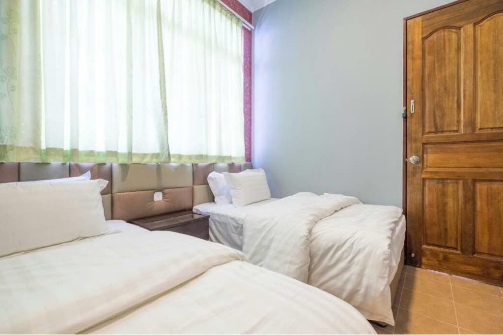 6, Persiaran Tanjung Bunga 3 Villa Batu Feringgi Ngoại thất bức ảnh
