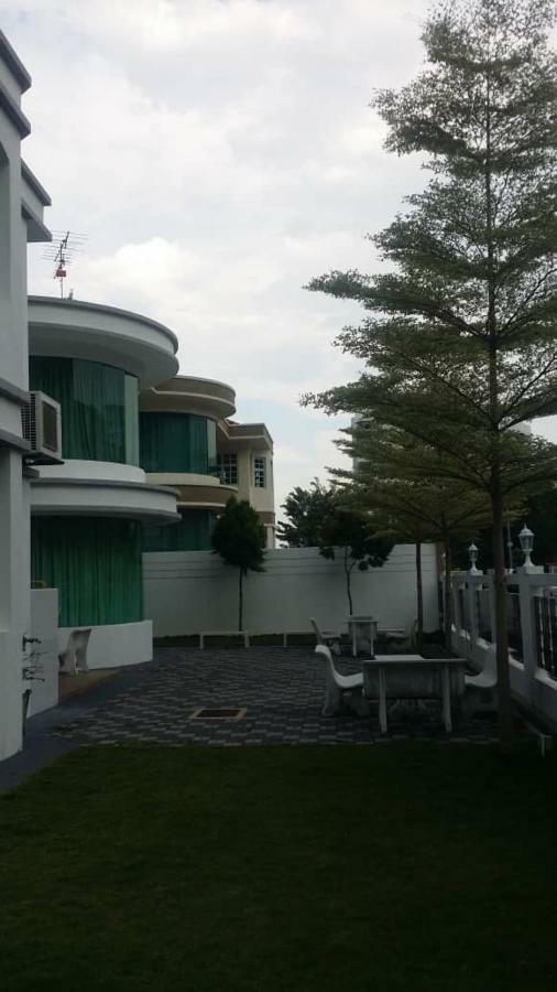 6, Persiaran Tanjung Bunga 3 Villa Batu Feringgi Ngoại thất bức ảnh